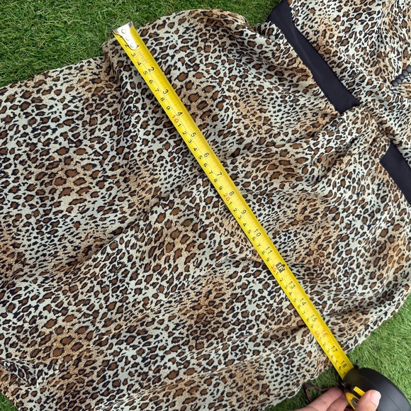 Vintage Mini Leopard Print Dress with Black Accents - Picture 4 of 8
